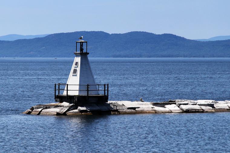Burlington Lighthouse with guardian gull photo